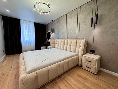 квартира по адресу Высочана ул., 27