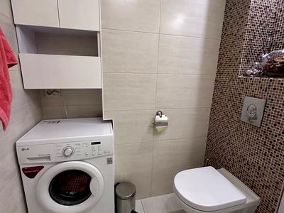 квартира за адресою Ревуцького вул., 9