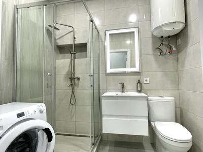 квартира за адресою Рональда Рейгана вул., 40