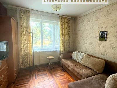 квартира за адресою Академіка Александрова вул., 3