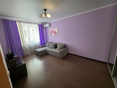 квартира за адресою Київ, Дениса Рачінського вул. (Комбінатна), 25-А