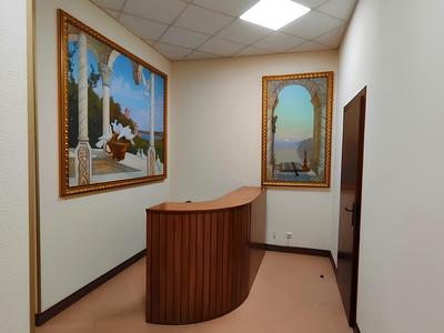 комерційна за адресою Крещатик, 12