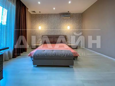 будинок за адресою Бородинська вул., 737