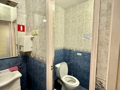 коммерческая по адресу Голосеевская ул., 7