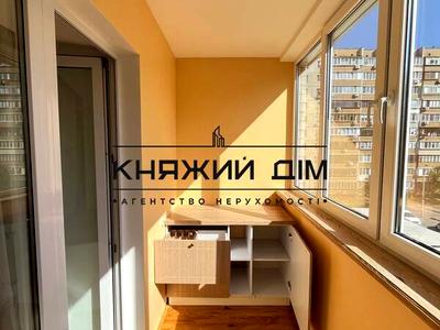 квартира по адресу Драгоманова ул., 44-А
