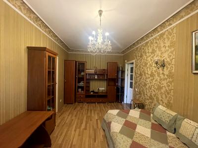 квартира за адресою Олени Теліги вул., 33/2