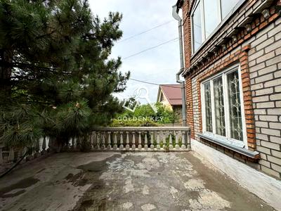 будинок за адресою Набережна