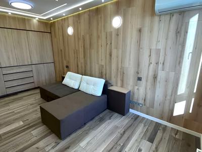 квартира за адресою Каховська вул., 56