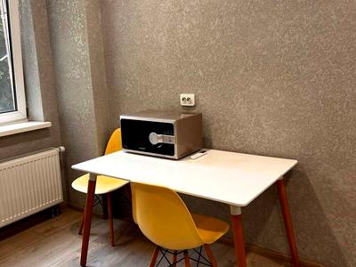 квартира за адресою Регенераторна вул., 4 к14