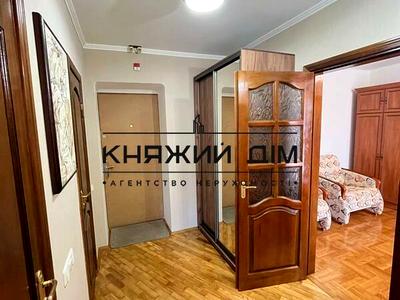 квартира по адресу Драгоманова ул., 44-А