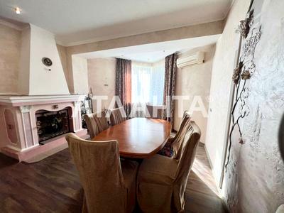 квартира за адресою Педагогічна вул., 17
