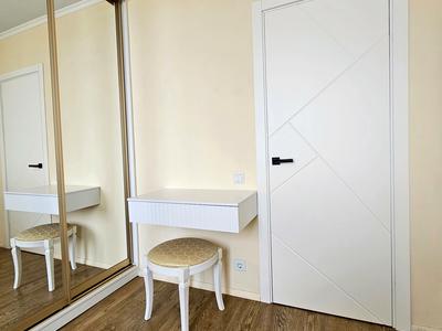 квартира по адресу Олега Мудрака ул. (Генерала Наумова), 1-Б