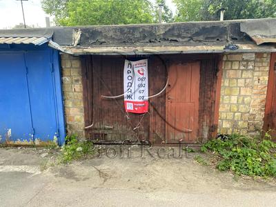 паркомісце за адресою Товарна вул., 10