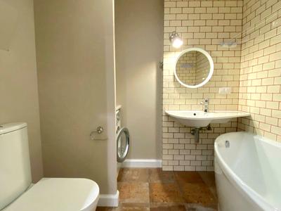 квартира за адресою Регенераторна вул., 4 к1-2