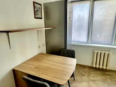 квартира за адресою Київ, Прирічна вул., 19