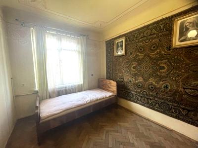 квартира за адресою Кругова вул., 6а
