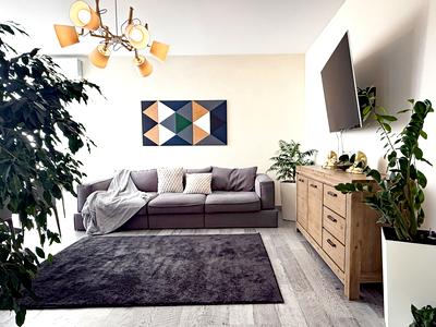 квартира за адресою Регенераторна вул., 4к2