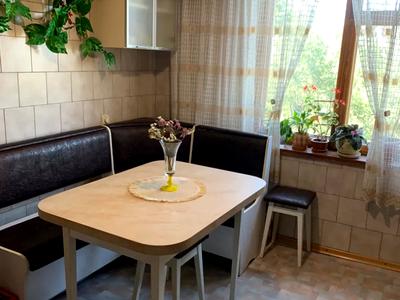квартира за адресою Калинова вул., 76