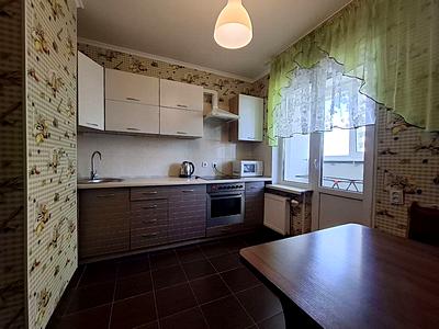 квартира за адресою Михайла Донця вул., 2-Б