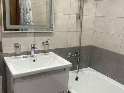 квартира за адресою Металургів просп., 8-А