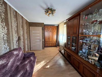 квартира за адресою Гната Юри вул., 4