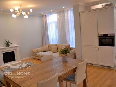 квартира за адресою Регенераторна вул., 4