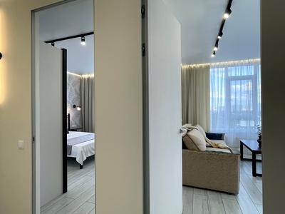 квартира за адресою Любомира Гузара просп. (Космонавта Комарова), 9б