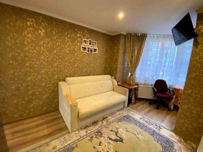квартира за адресою Теплична вул., 48