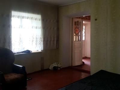 будинок за адресою с. Роксолани, Лугового
