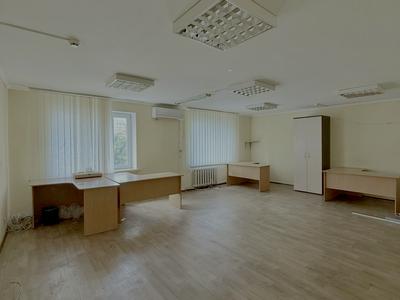 коммерческая по адресу Голосеевская ул., 7