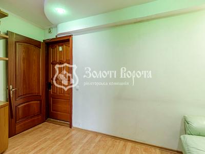 квартира за адресою Святошинська вул., 4