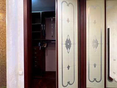 квартира за адресою Євгена Коновальця вул. (Щорса), 32-Г