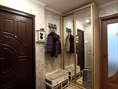 квартира за адресою Олександра Довженка вул., 3