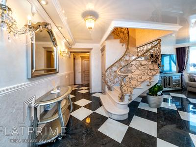 квартира по адресу Боголюбова ул., 16