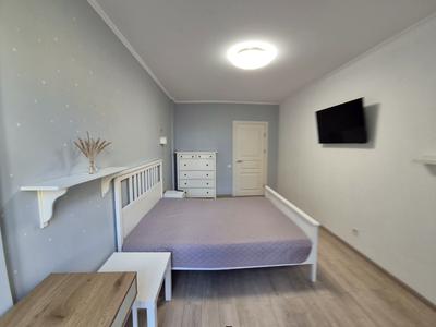 квартира за адресою Регенераторна вул., 4 к7