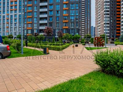 коммерческая по адресу Днепровская набережная ул., 18-А