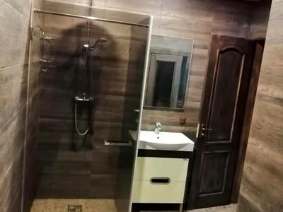 коммерческая по адресу Богдана Хмельницкого просп. (Героев Сталинграда), 38