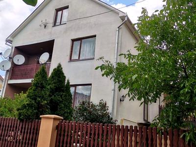 будинок за адресою Доманинці