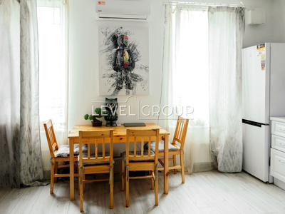 квартира за адресою Салютна, 2к1
