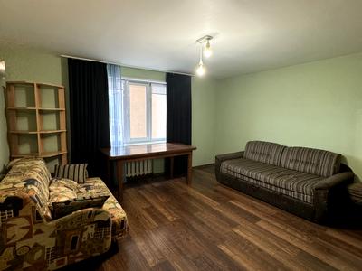 квартира за адресою Дарницький бульв., 8