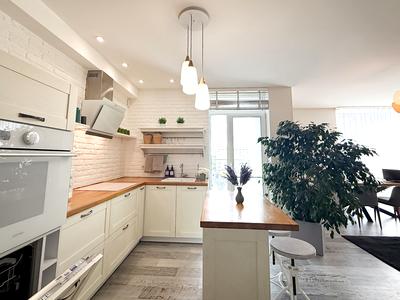 квартира за адресою Регенераторна вул., 4к2