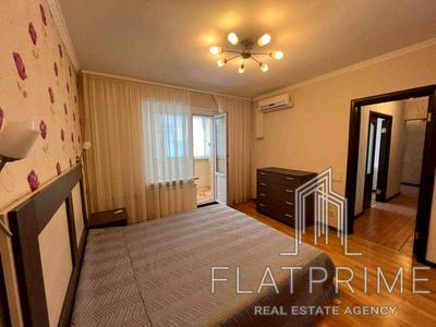 квартира за адресою Автозаводська вул., 81