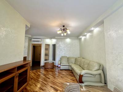 квартира по адресу Александра Мишуги ул., 2