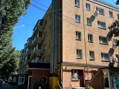 квартира по адресу Квартальна ул. (Гладкова), 13