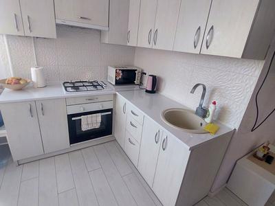 квартира за адресою Білогірська вул., 18-Б