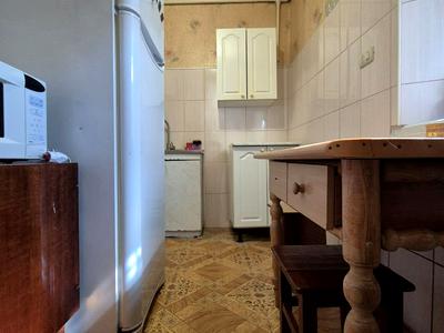 будинок за адресою Торговельна вул., 44