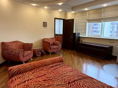 квартира за адресою Старонаводницька вул., 13
