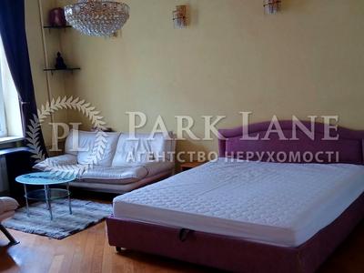квартира за адресою Тарасівська вул., 23/25