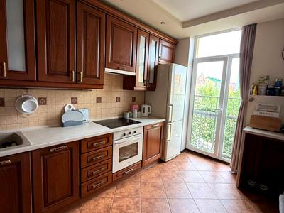 квартира за адресою Регенераторна вул., 4 к1-9