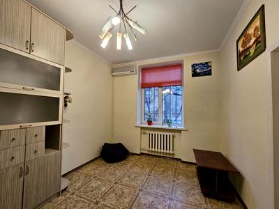 квартира по адресу Катерини Білокур ул., 4